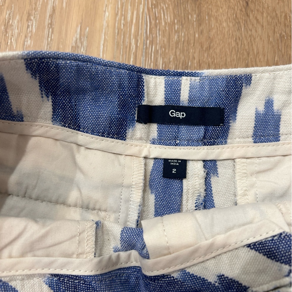 Women’s Gap Shorts in Blue and Cream Size 2 - Picture 6 of 8